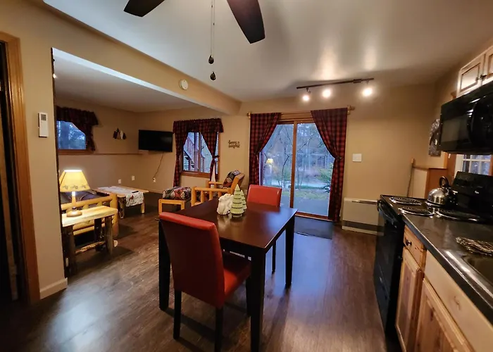 Adirondack Diamond Point Lodge