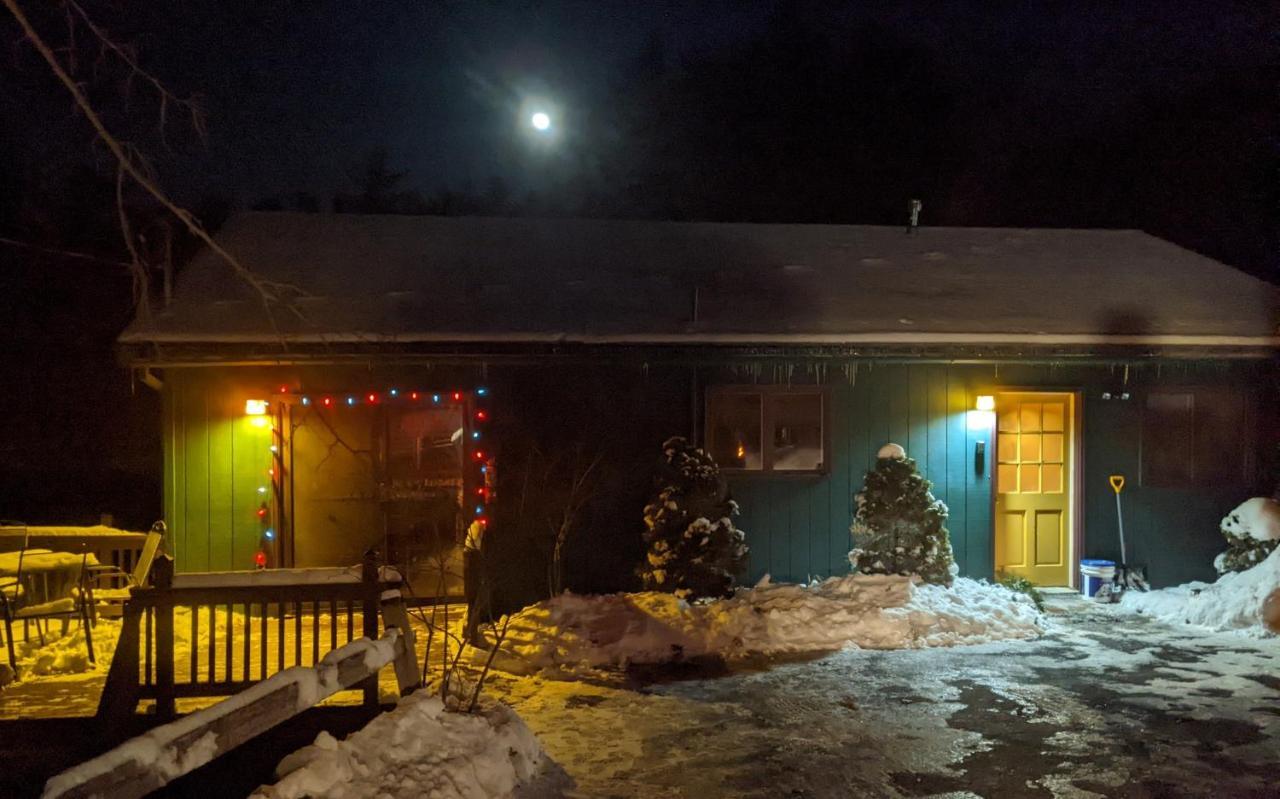 Adirondack Diamond Point Motel 3*